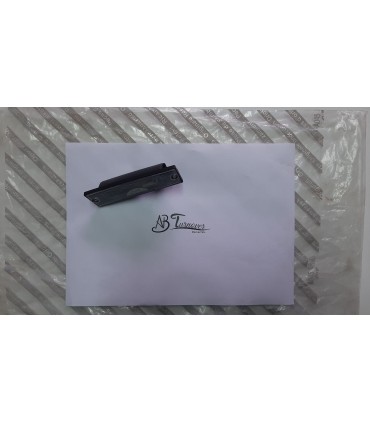 FANALE TARGA DESTRA ORIGINAE FIAT CODICE 7756384 PER FIAT PUNTO E PUNTO GT