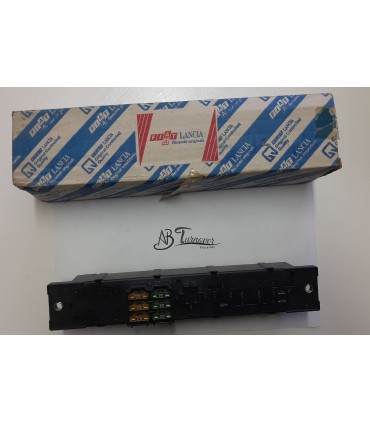 755602 SCATOLA FUSIBILI FIAT PUNTO GT- 60-75-90-TD-BRAVO/A LANCIA Y